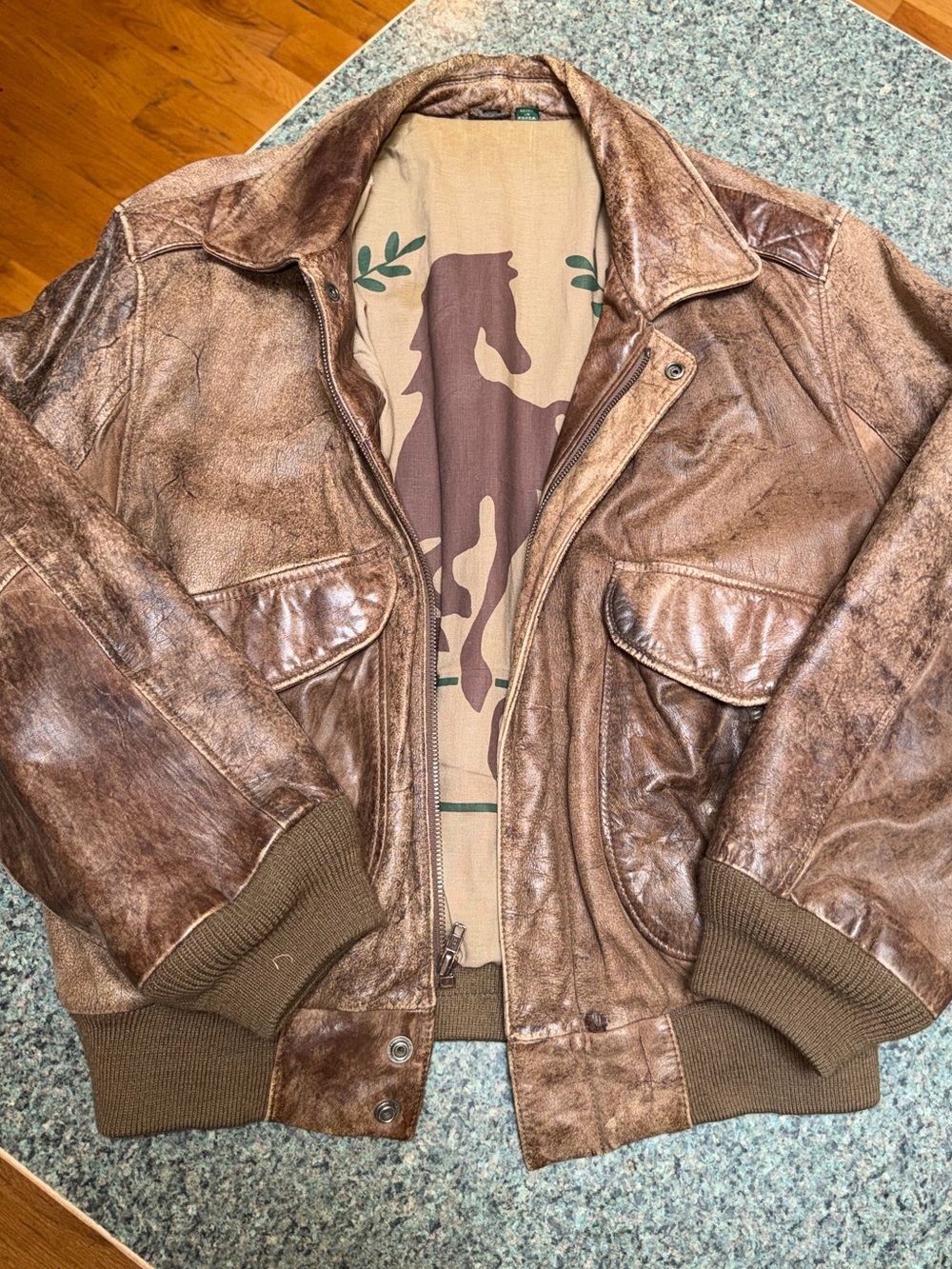 Hunt Club Vintage A-2 Brown Leather Bomber Jacket Horse Graphic Print Lining 40R
